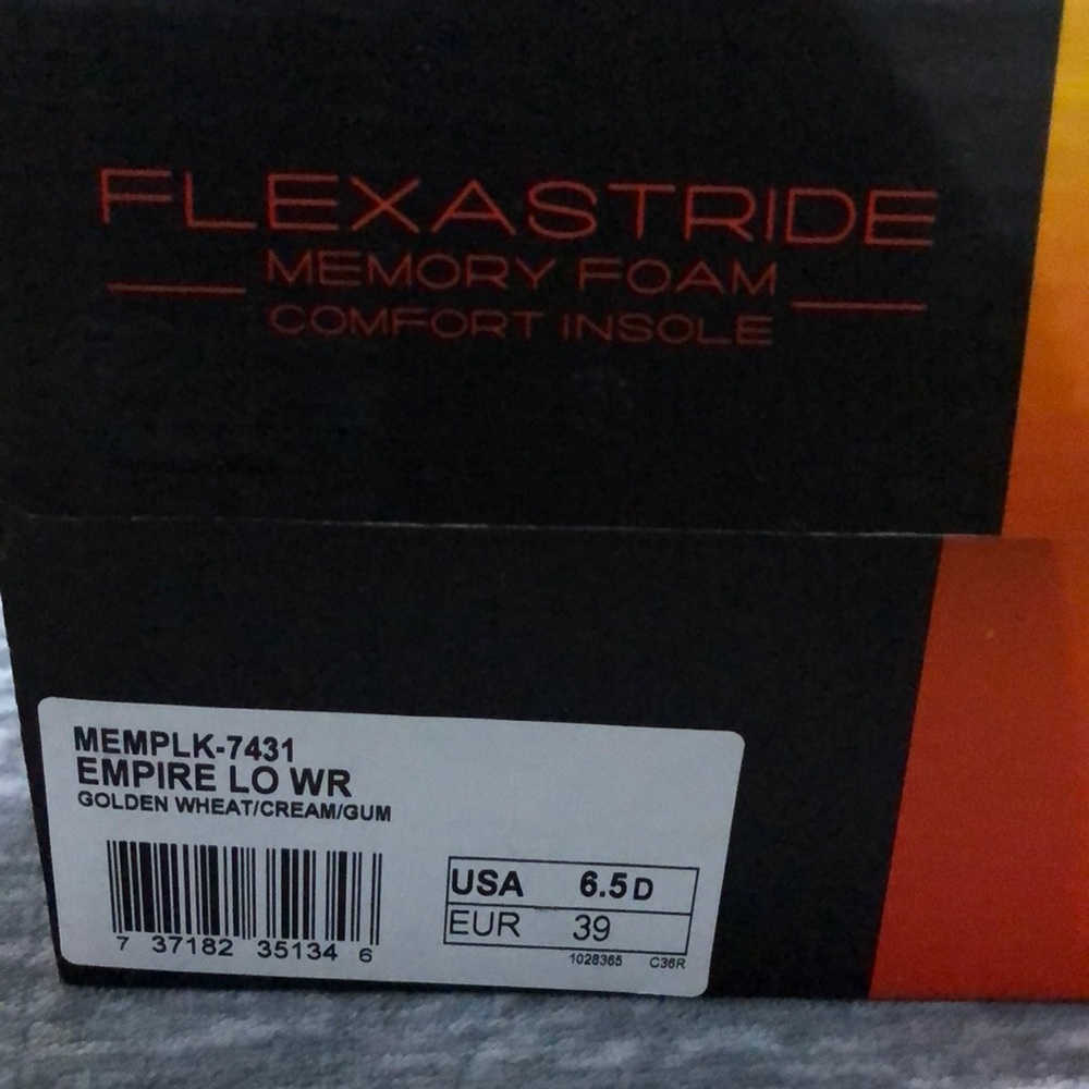 Men’s Lugz Boots. 6.5 Price is FIRM! - Picture 7 of 7